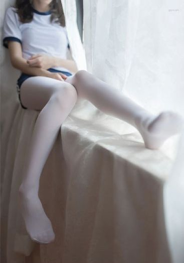 山岸逢花夫妇交换中文字幕_高清高清视频观看