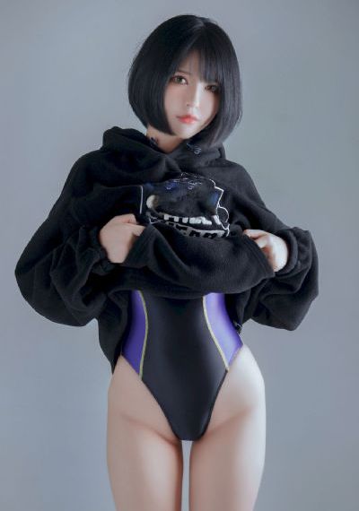 亚洲第一嫩模一丝不佳_未删减完整版
