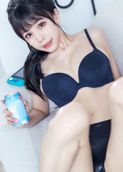 美女露出让男生揉图片_在线视频网