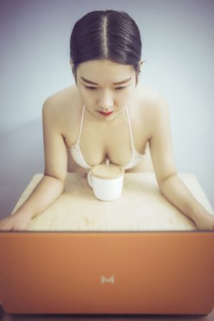 电视剧我和她的传奇情仇免费观看_国产剧完整视频观看