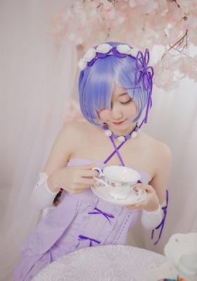 早间主播_超清在线观看完整版