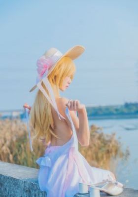 感宫世界_BD英语在线观看电视